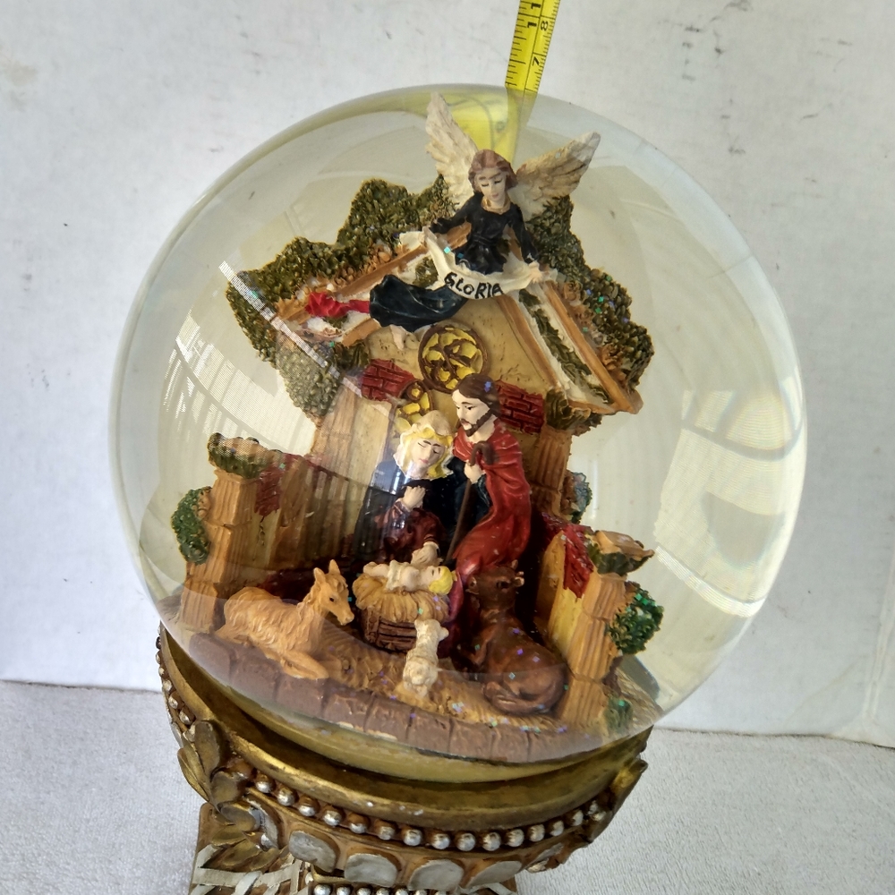 Beautiful Nativity Snow Globe with Teal Glitter
